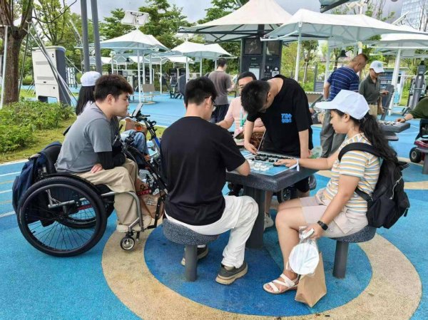 创同配资 当Citywalk遇上无障碍，深圳这场活动让城市更有温度