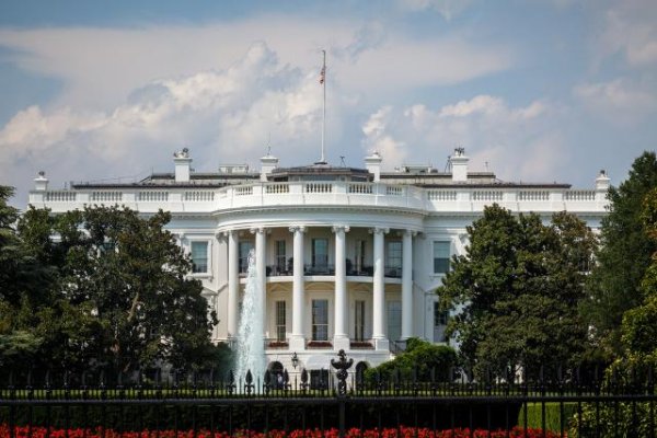 园十州 美最高法院为特朗普拆解教育部开绿灯！特朗普政府遭美国多州起诉，发生了什么？